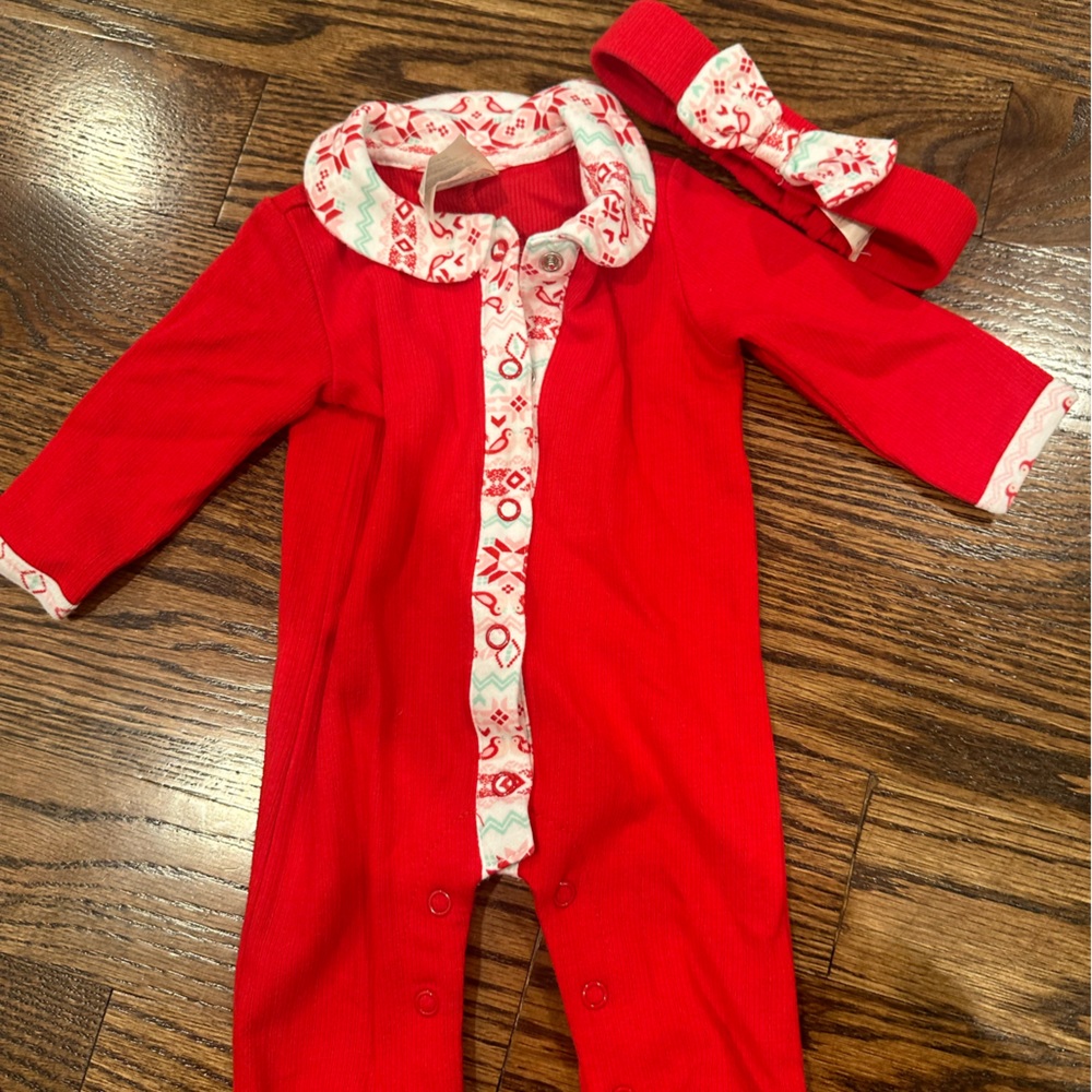 Red Newborn Set with Matching Bow